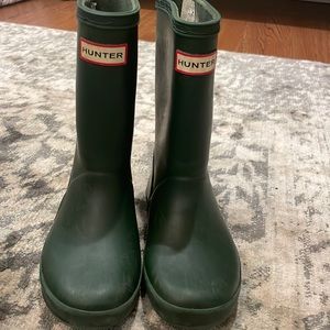 Kids hunter boots size 10